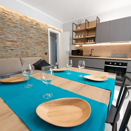 Apartment Fortino House *