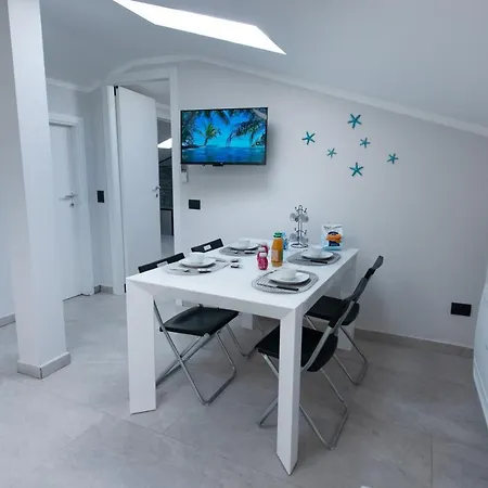 Apartment Fortino House *